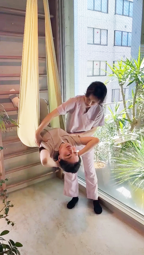 メディア掲載,インタビュー,松宮詩依,Monita,本質的なウェルネス,形成外科専門医,機能性医学,トータルビューティー,アートと医療の融合,恵比寿,ユートピアートクリニック