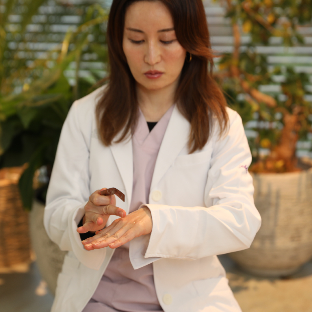 Lypo-C SKINBEAUTY,メディア掲載,インタビュー,松宮詩依院長,ユートピアートクリニック恵比寿